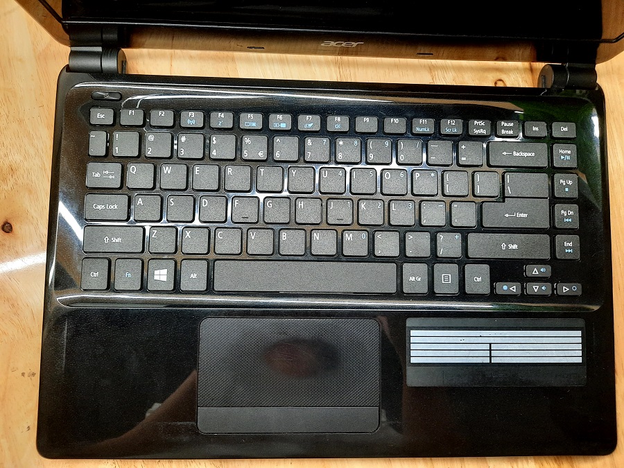 Laptop Acer E1-432